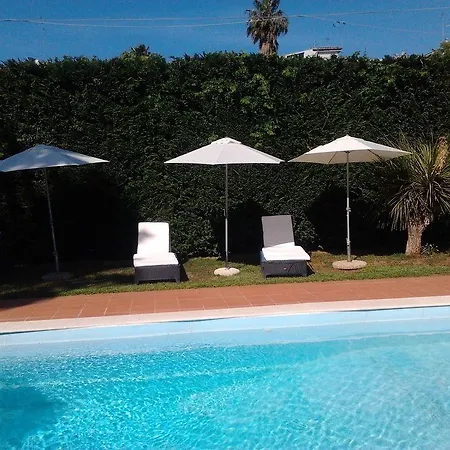 B&B A Casa Di Joy Lecce Exterior photo