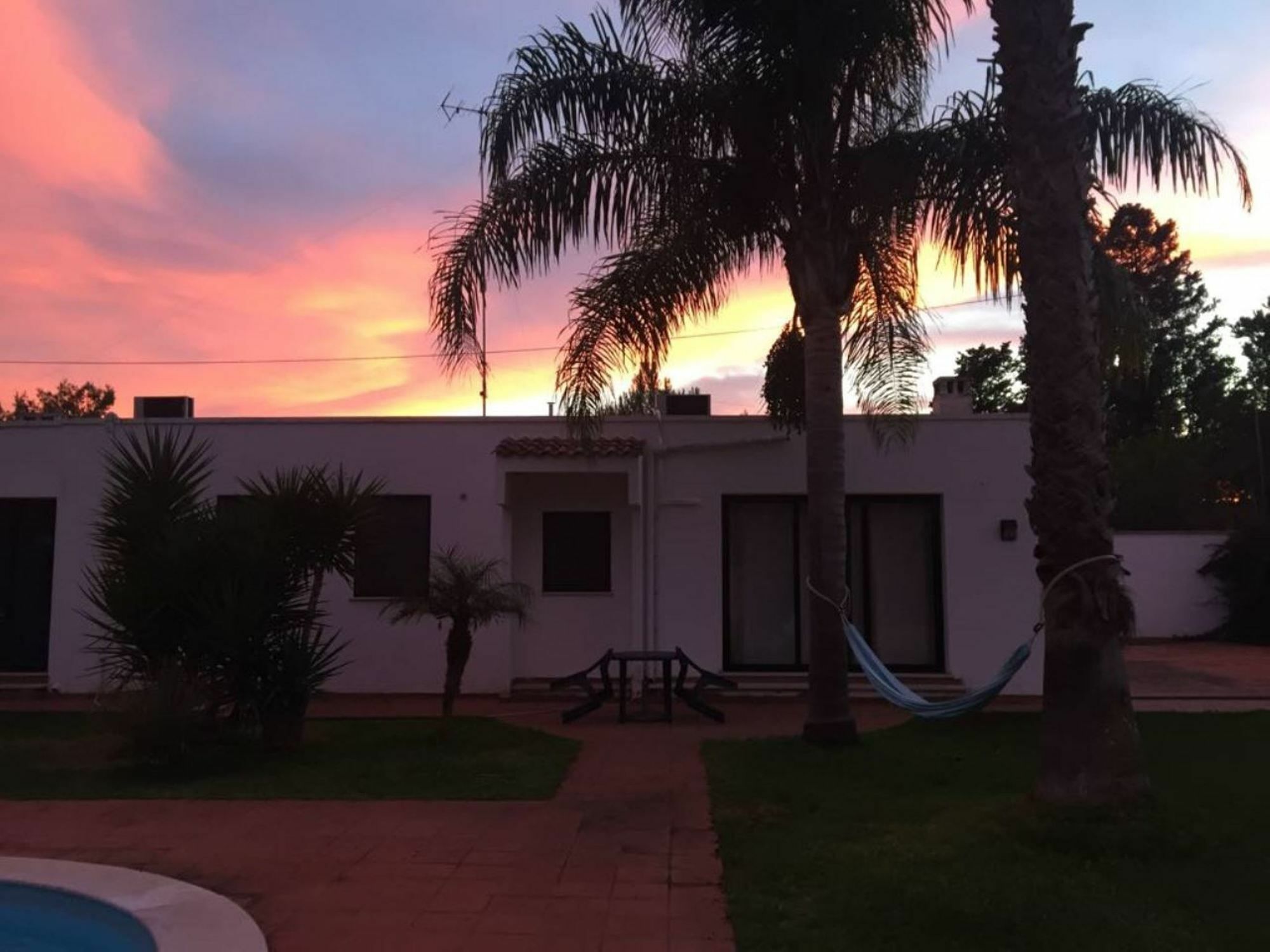 A Casa Di Joy Bed & Breakfast 2*